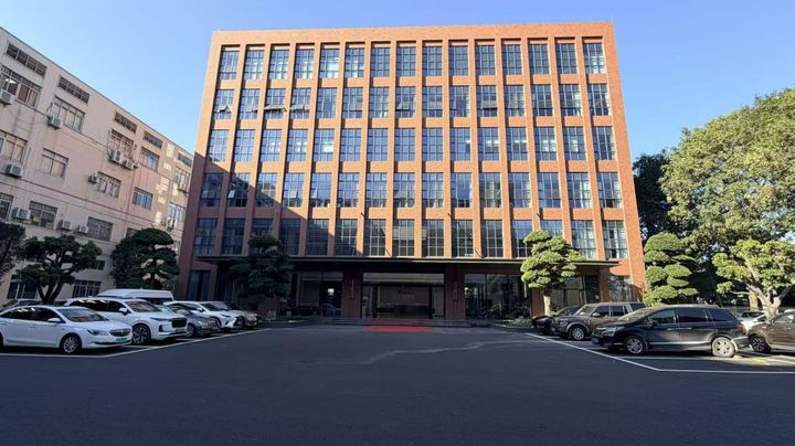 Guangdong Kerong Electrical Appliances Co., Ltd.