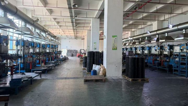 Hunan Hengzheng Shengye Fitness Equipment Manufacturing Co., Ltd.
