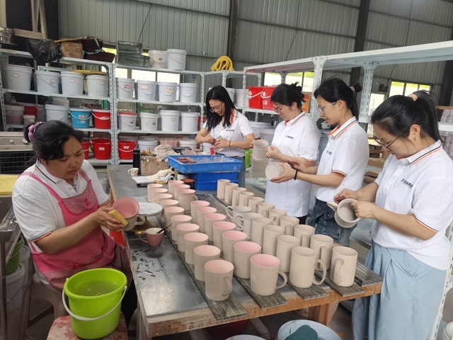 Liling Huarui Ceramic Co., Ltd.