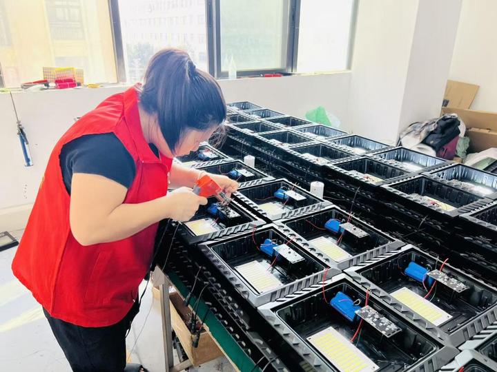 Zhongshan Jinboli Lighting Co., Ltd.