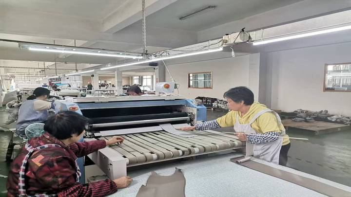 Yangzhou Deniswear Apparel Co., Ltd.