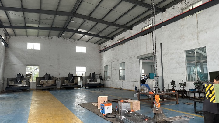 Zhejiang Lebao Plastics Equipment Factory