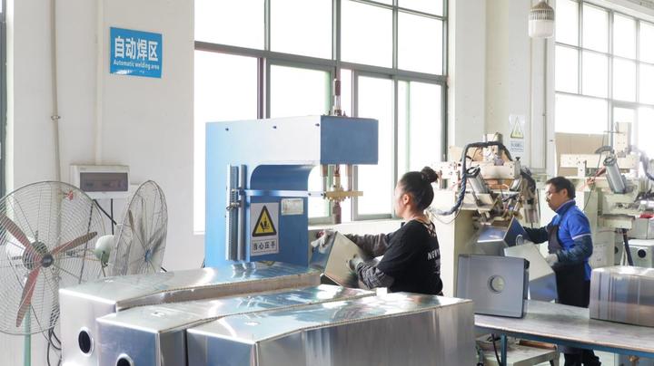 Zhongshan Liang Shun Yu Kitchenware Co., Ltd.