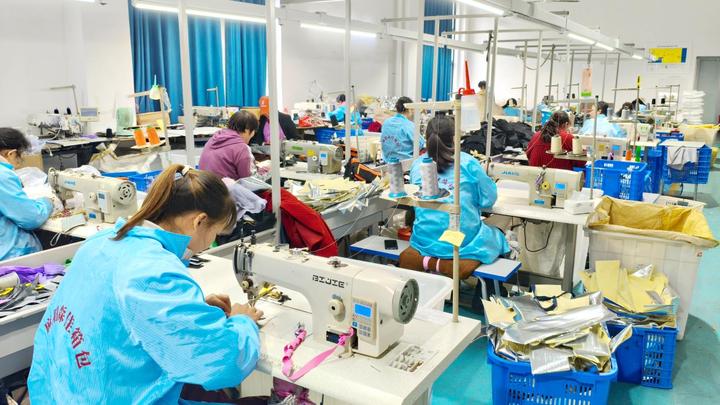 Mayang Senjia Luggage Co., Ltd.