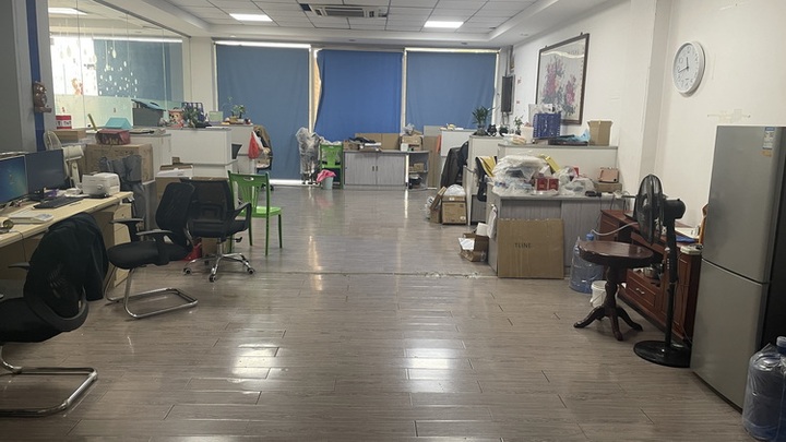 Zhangzhou Yingzi Watch & Clock Co., Ltd.