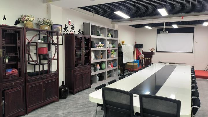Zhejiang Ruopei Arts & Crafts Co., Ltd.
