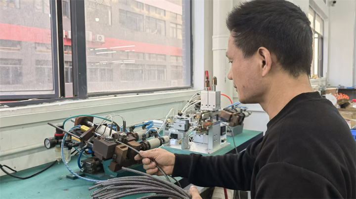 Guangzhou Yang Yang Smart Electronics Co., Ltd.
