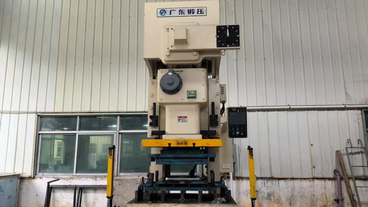 Guangzhou Jieguan Western Kitchen Equipment Factory