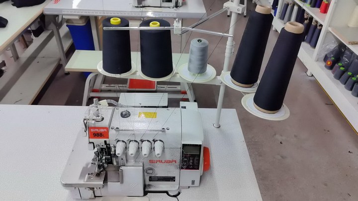 Yiwu Jinquan Clothing Co., Ltd