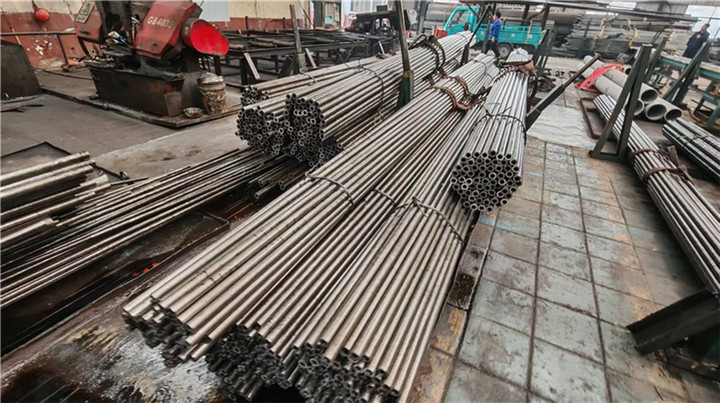 Liaocheng Youqian Steel Pipe Co., Ltd.