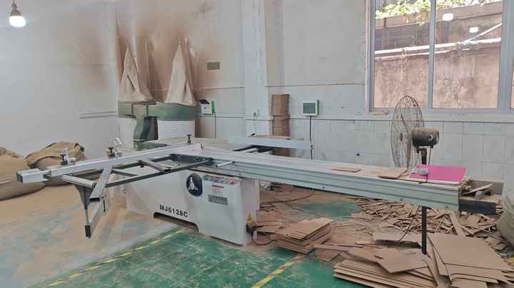 Guangzhou Pofeis Leather Co., Ltd.