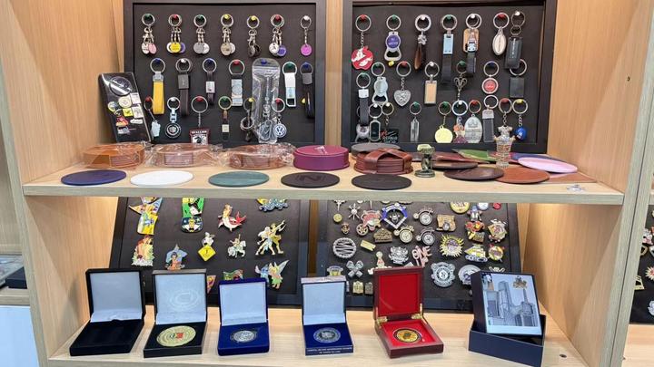 Zhongshan QQ Hardware Co., Ltd.
