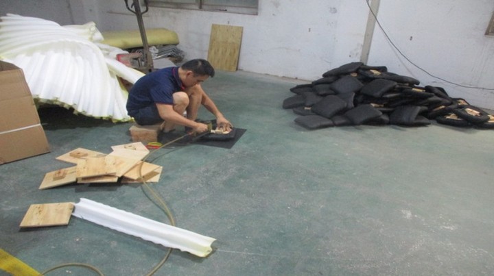 Foshan Ruikang Furniture Co., Ltd.