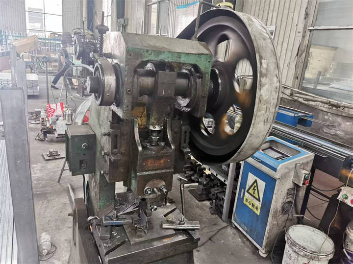 Hebei Bangjun Metal Products Co., Ltd.