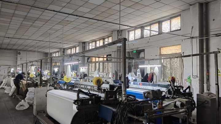 Changshu Lifeng Linen&cotton Weaving Co., Ltd.