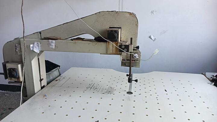 Yiwu Zeyue Clothing Co., Ltd.