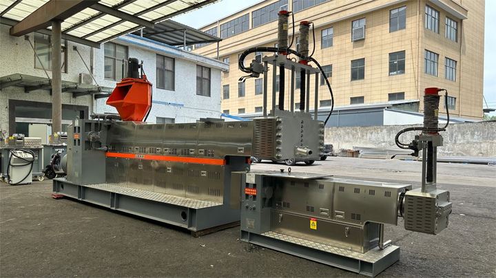 Ningbo BeyondYF Plastic Machinery Co.,LTD