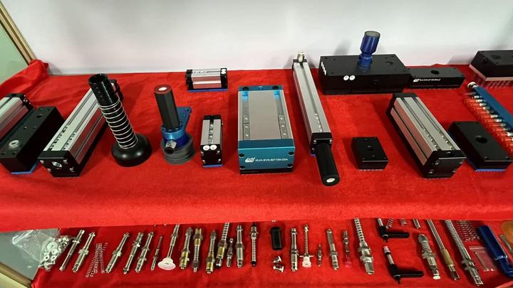 Dongguan Wenjin Industry Equipment Co., Ltd.