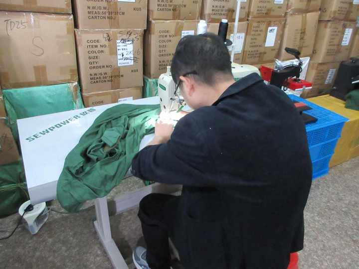 Yiwu Goollywood Commercial And Trade Co., Ltd.