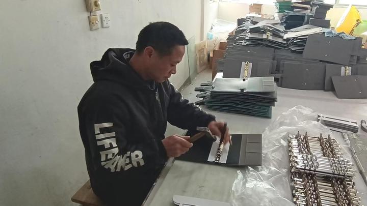 Shanghai Sidaixue Stationery Co., Ltd.
