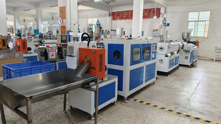 Shantou Baihao Plastic Products Co., Ltd.