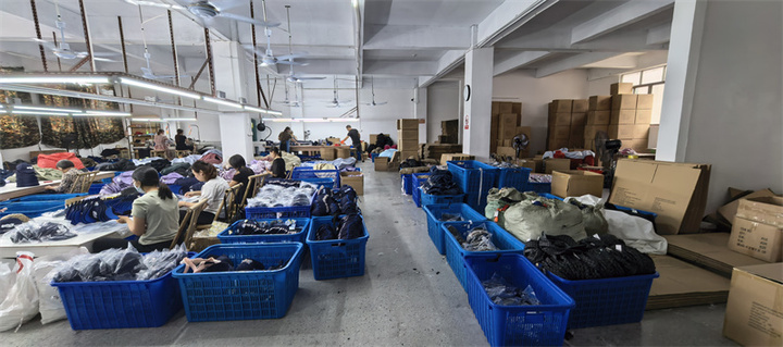 Yangxi Feifan Clothing Co., Ltd.