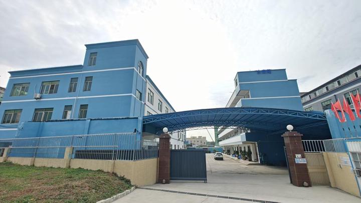 Vastrade Manufacturing Inc.
