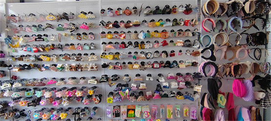 Yiwu Qianjin Jewelry Co., Ltd.