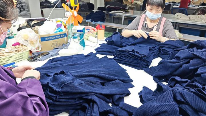 Dongguan Chunzhen Clothing Co., Ltd.