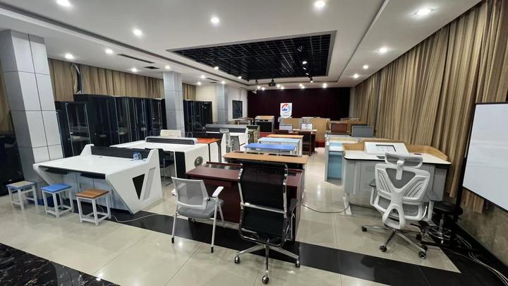Xianghe Zhongyuebohua Hardware Co., Ltd.