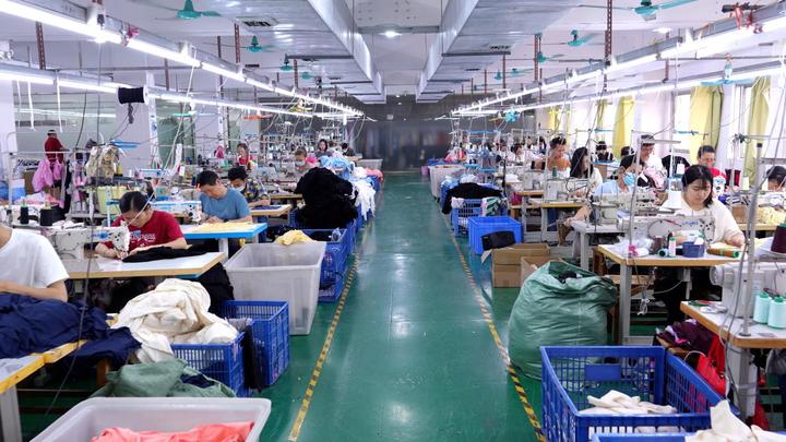 Dongguan Ronghan Clothing Co., Ltd.
