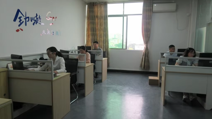 Dongguan Yasunny Caps And Bags Co., Ltd.