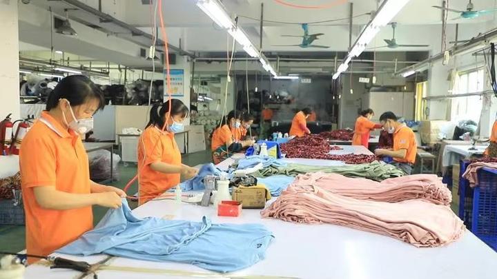 Dongguan Humen Yihao Clothing Co., Ltd.