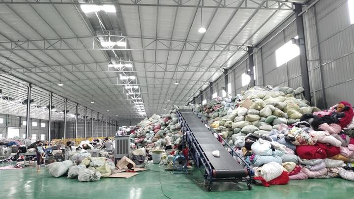 Sichuan Yidaiyi Road Trade Co., Ltd.,