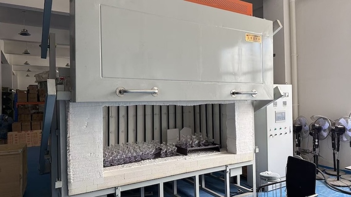Lianyungang Gls Quartz Co., Ltd.