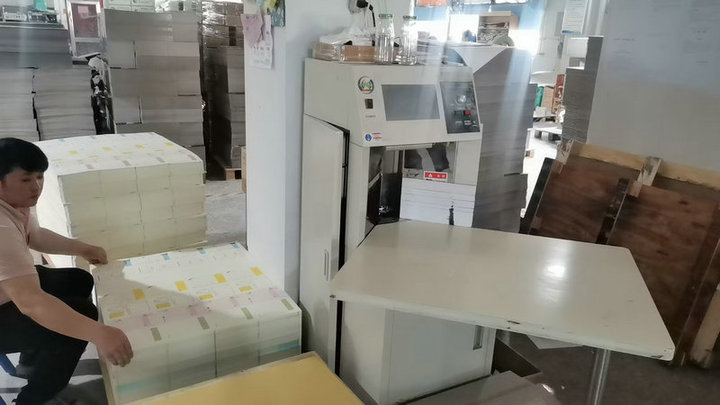 Longgang Haha Stationery Co., Ltd.