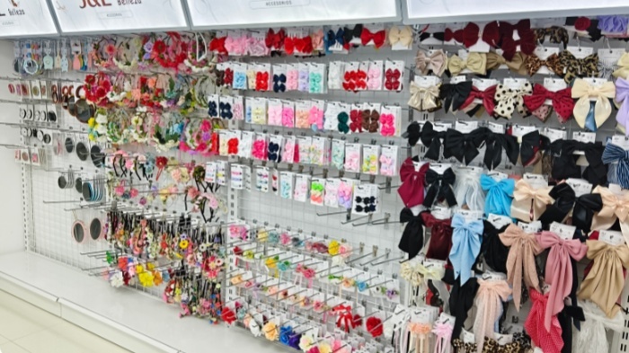 Yiwu Sendpinzhong Import&Export Co., Ltd.