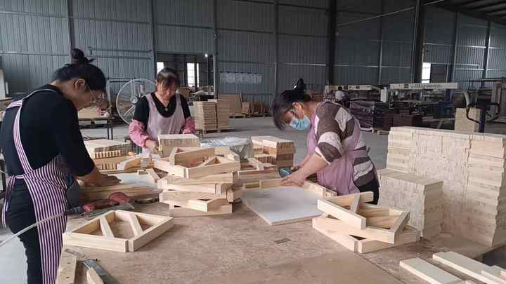 Caoxian Vitalucks Crafts Co., Ltd.