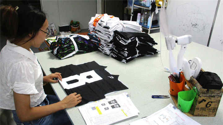 Shenzhen Phenix Sportswear Co., Ltd.