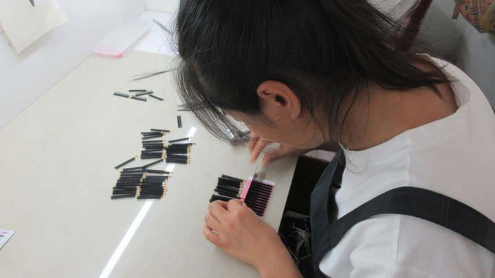 Qingdao Qianjieyuan Eyelashes Co., Ltd.
