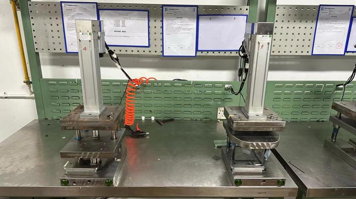 Shenzhen Twins Metal& Plastic Product Co., Ltd.