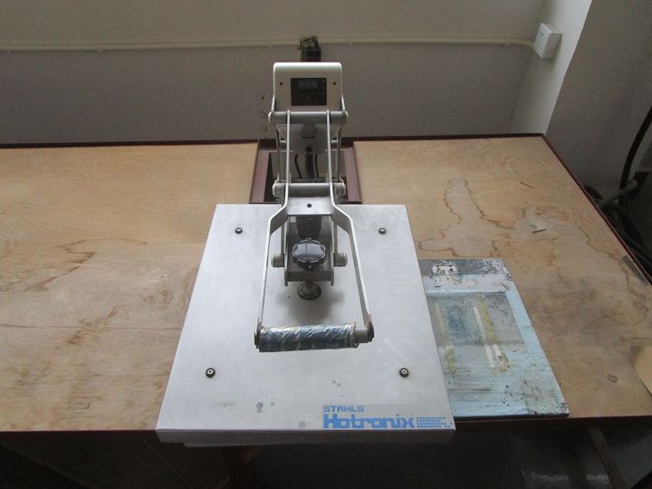 Danyang River Optical Co., Ltd.
