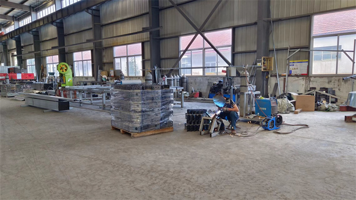 Laizhou Dingrong Steel Structure Co., Ltd.