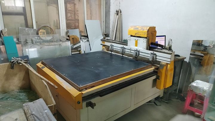 Dongguang Jindong Glass Handicraft Products Co., Ltd.