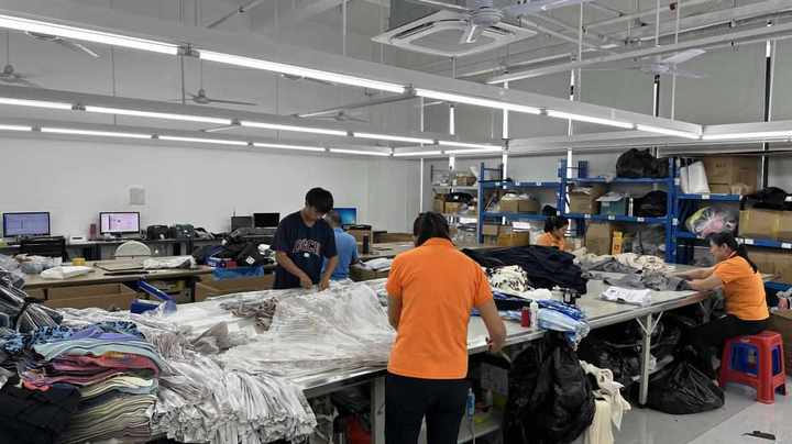 Shenzhen Zheshijia Clothing Co., Ltd.