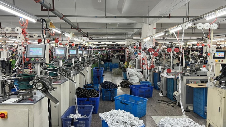 Yiwu Jincong Garment Accessories Co., Ltd.