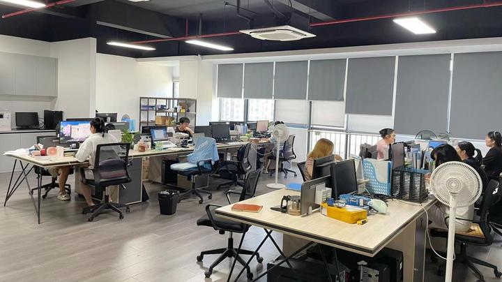 Ningbo Hi-Tech Zone Embody Trading Co., Ltd.