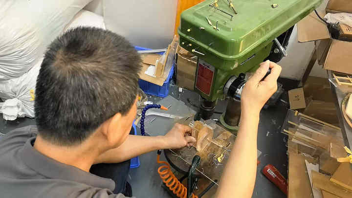 Glamon Industry (shenzhen) Co., Ltd.