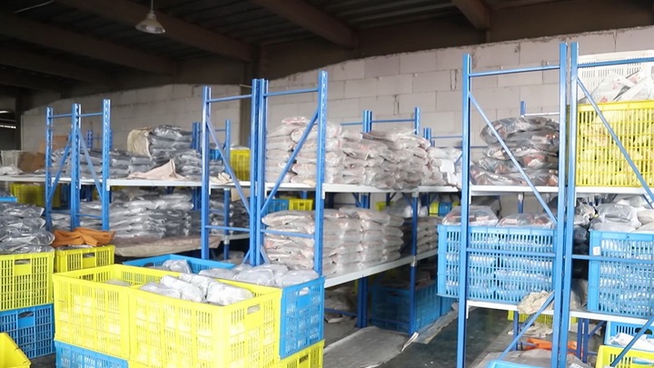 Taizhou Yaojiang Trading Co., Ltd.