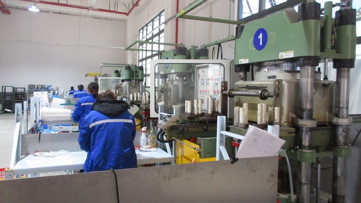 Zhangjiagang Qingzhou Jewelry Co., Ltd.